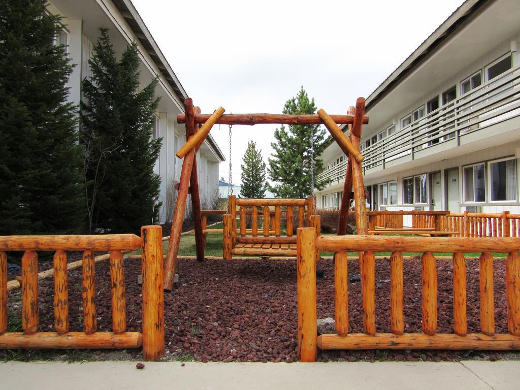 White Buffalo Hotel West Yellowstone Exterior foto
