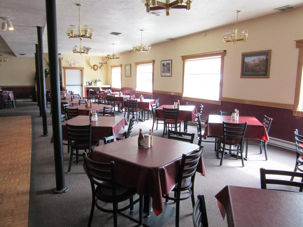 White Buffalo Hotel West Yellowstone Exterior foto